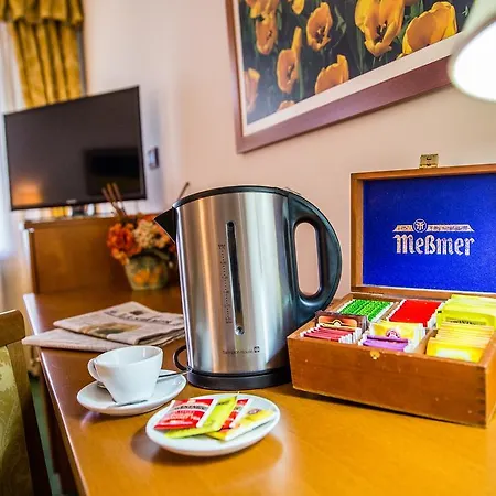 Hotel Galant Venaria Reale Esterno foto